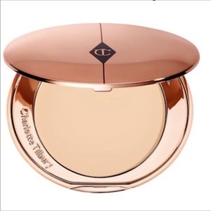 Charlotte Tilbury Airbrush Finish Setting Powder